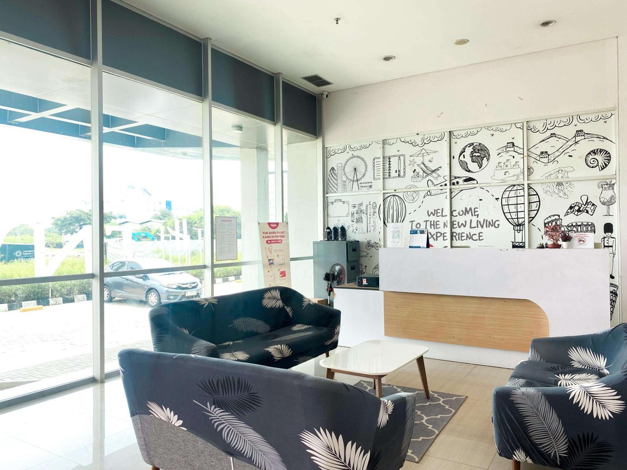 Restful And Comfy Enviro By Travelio * Cikarang